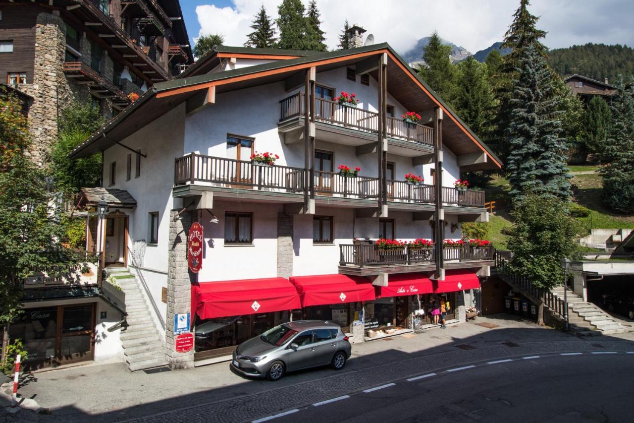 Hotel Meuble Meridiana Valtournenche Zewnętrze zdjęcie