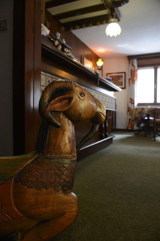 Hotel Meuble Meridiana Valtournenche Zewnętrze zdjęcie