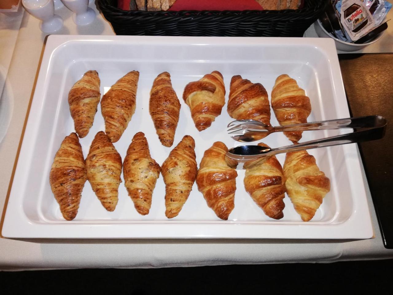 Hotel Meuble Meridiana Valtournenche Zewnętrze zdjęcie