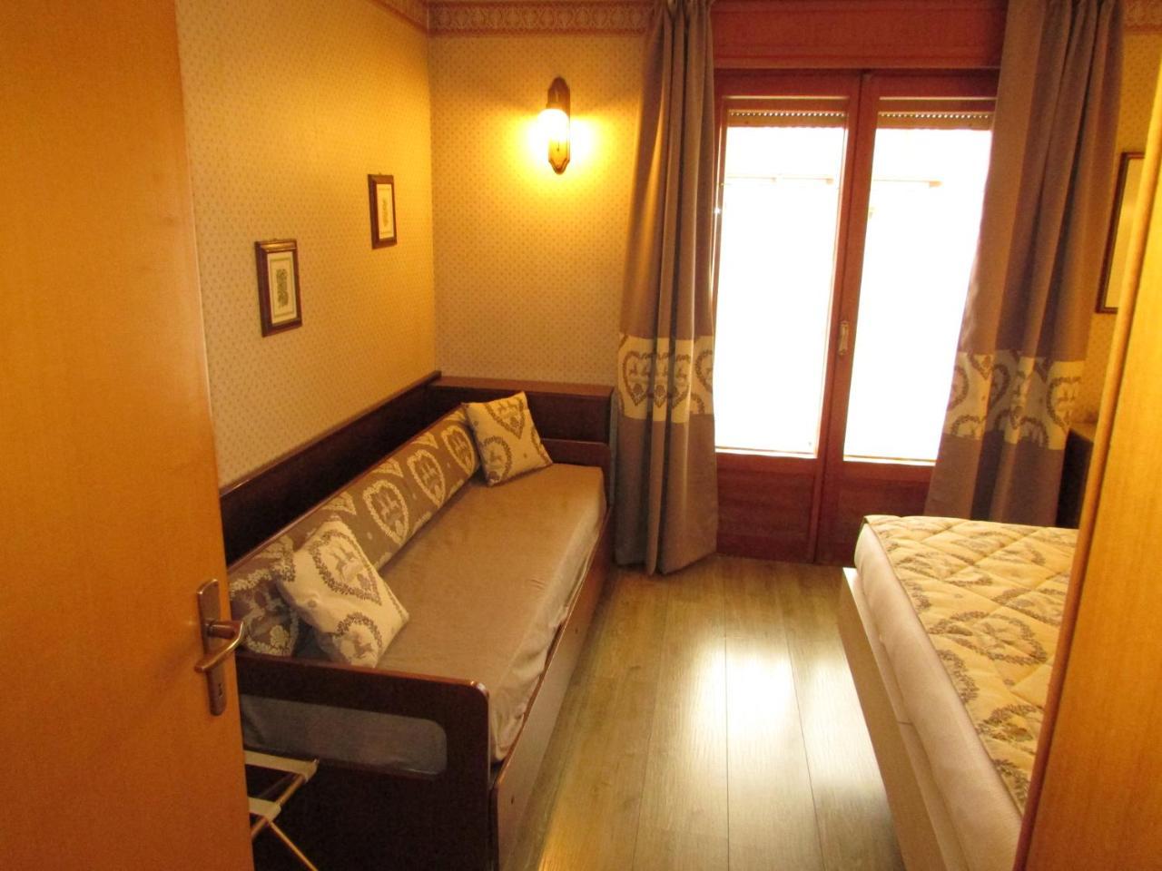 Hotel Meuble Meridiana Valtournenche Zewnętrze zdjęcie