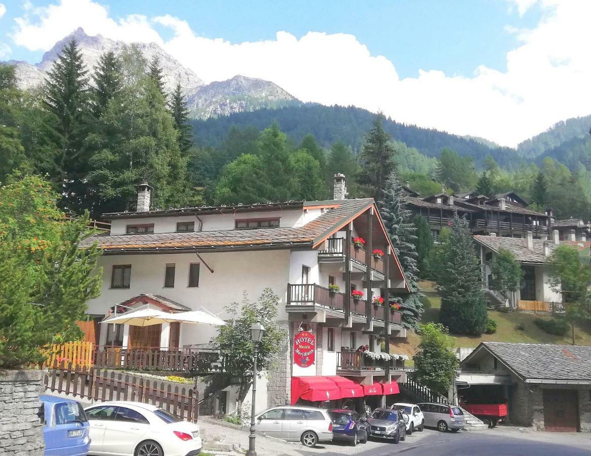 Hotel Meuble Meridiana Valtournenche Zewnętrze zdjęcie